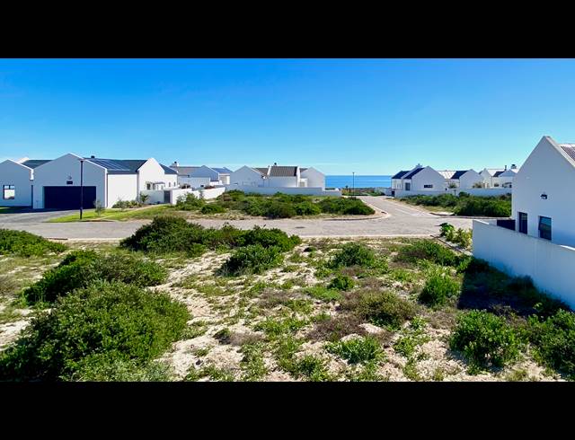 3 BEDROOM HOUSE FOR SALE IN ATLANTIC SANDS PRIVATE ESTATE